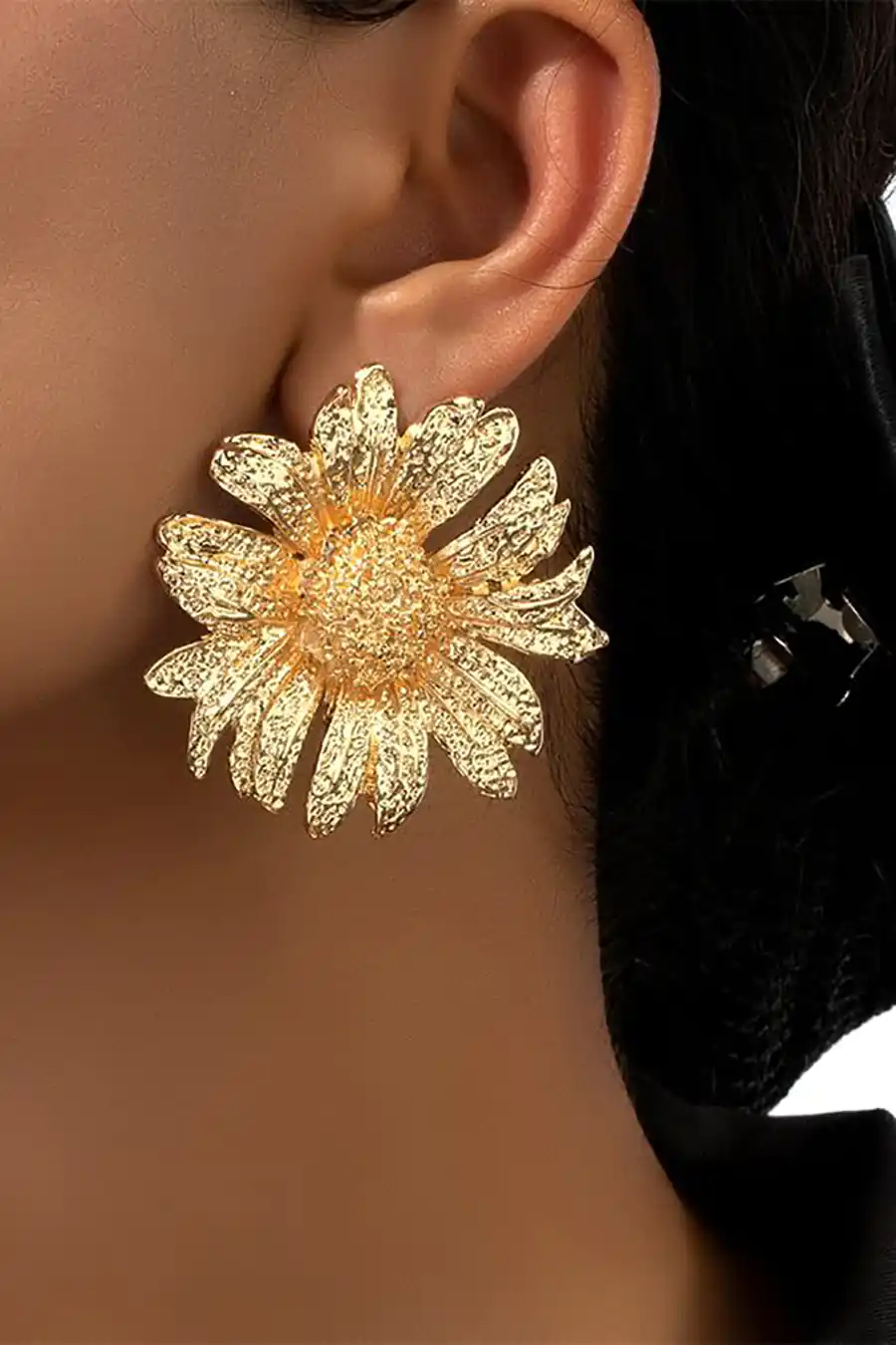 گوشواره کلیپسی گلبرگ