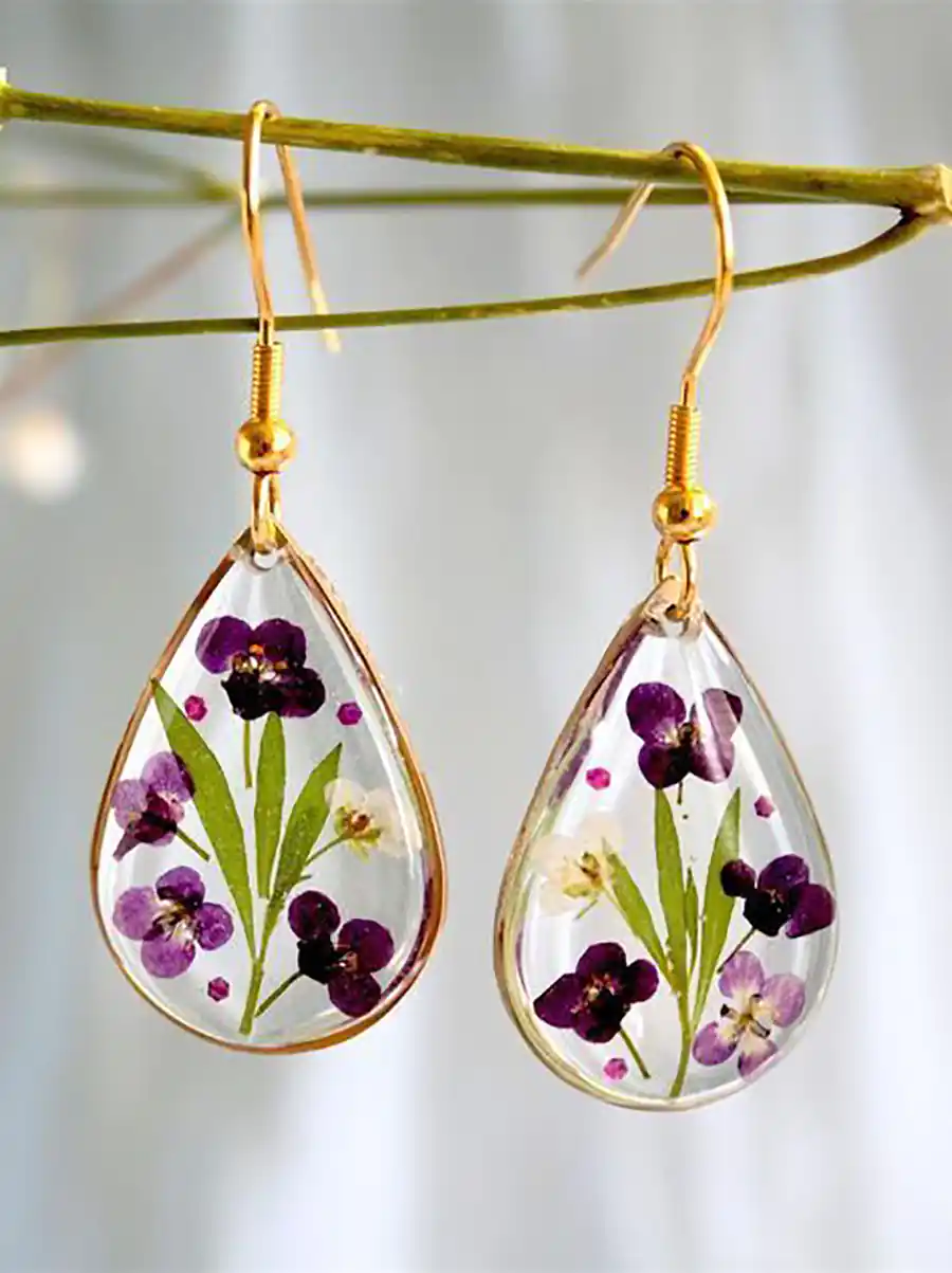 گوشواره شفاف رزینی