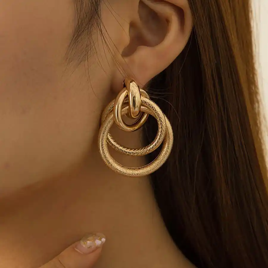 گوشواره حلقه ای دیسکی