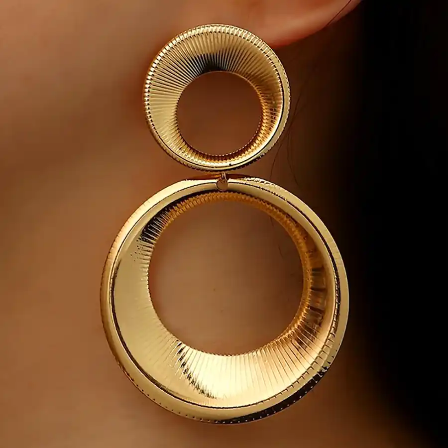 گوشواره حلقه ای دیسکی
