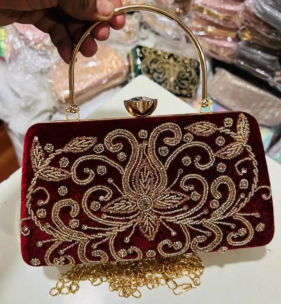 کیف عروس مخملی