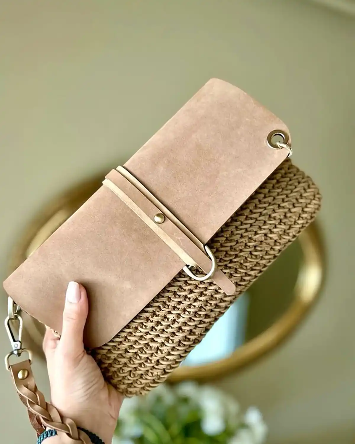 کیف قلاب بافی قهوه ای