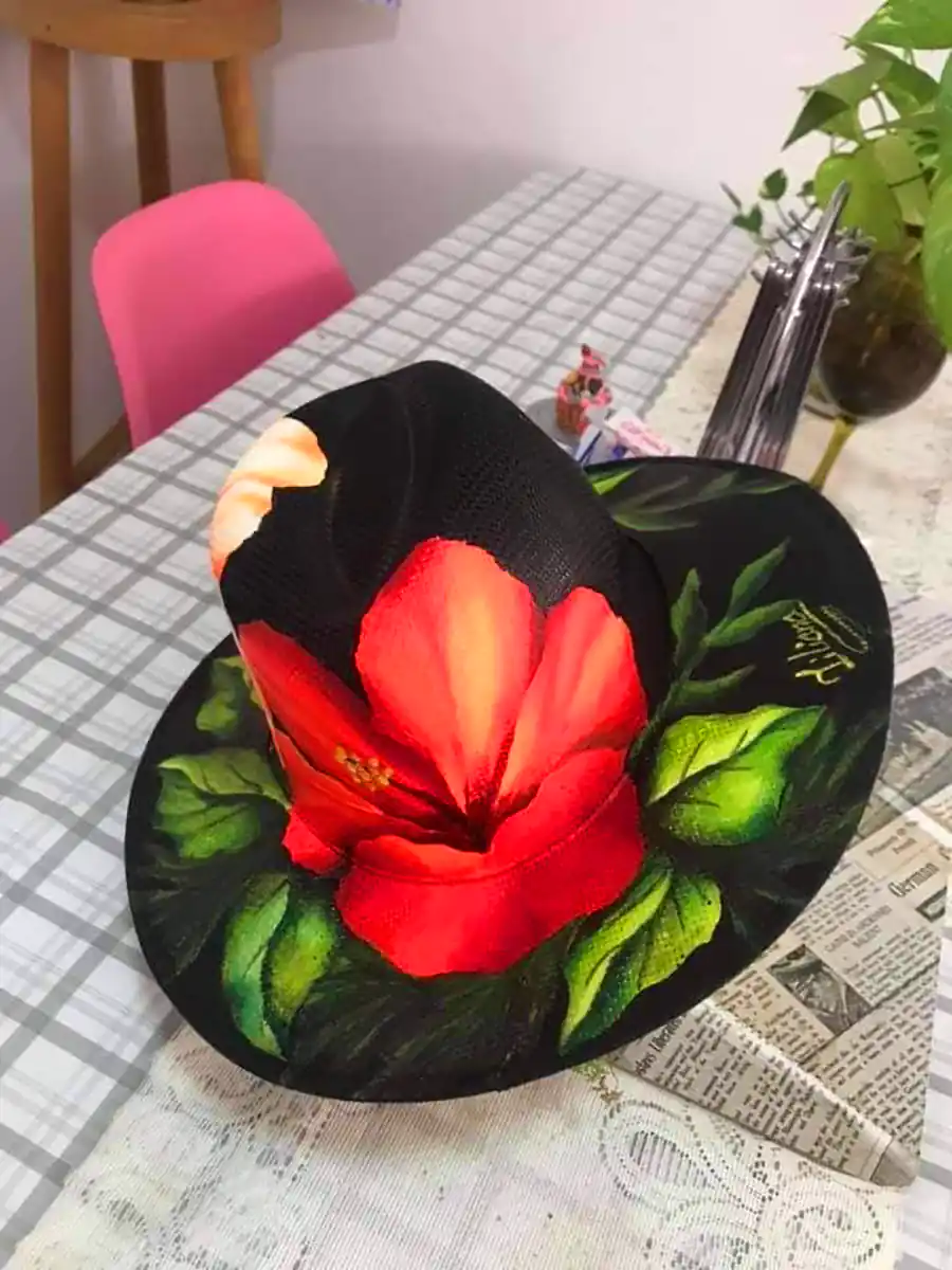 کلاه نقاشی شده مکزیکی