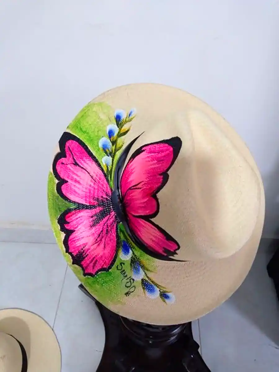کلاه نقاشی شده مکزیکی