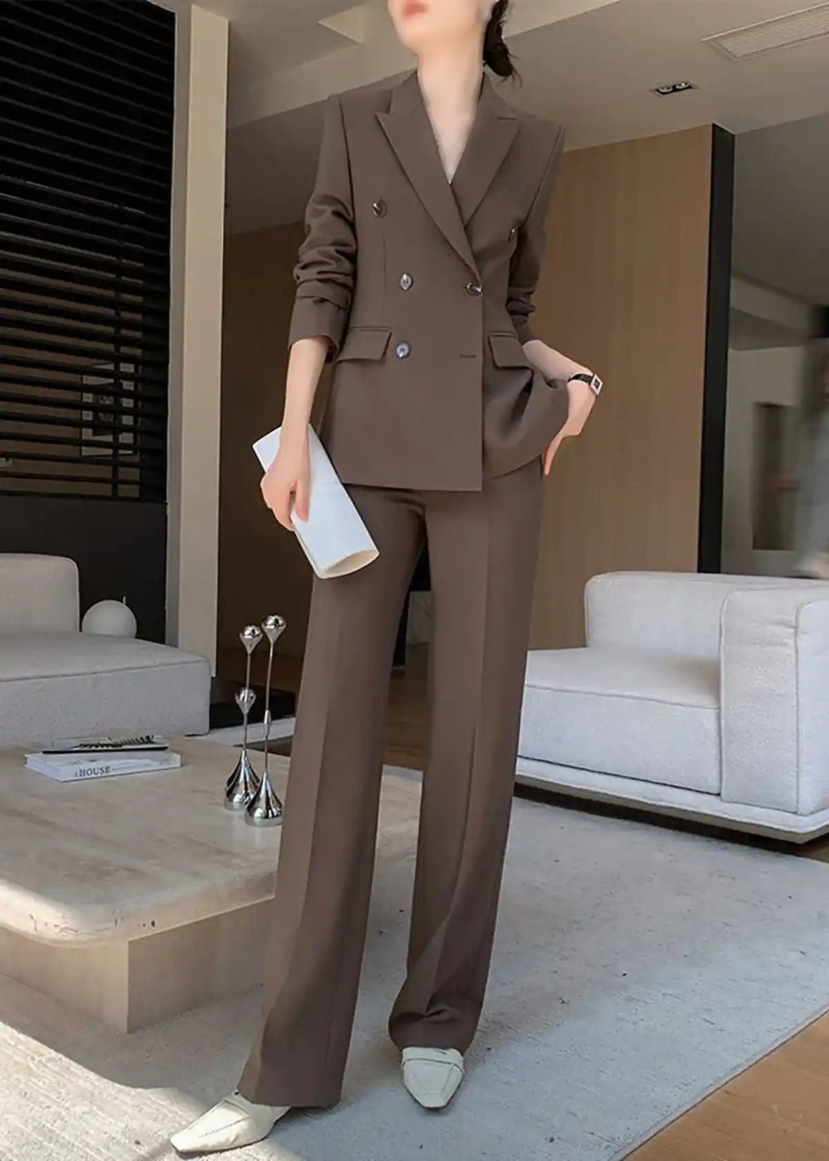 کت و شلوار قهوه ای شکلاتی