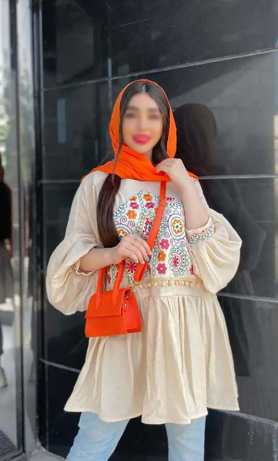 مانتو مزونی سوزن دوزی