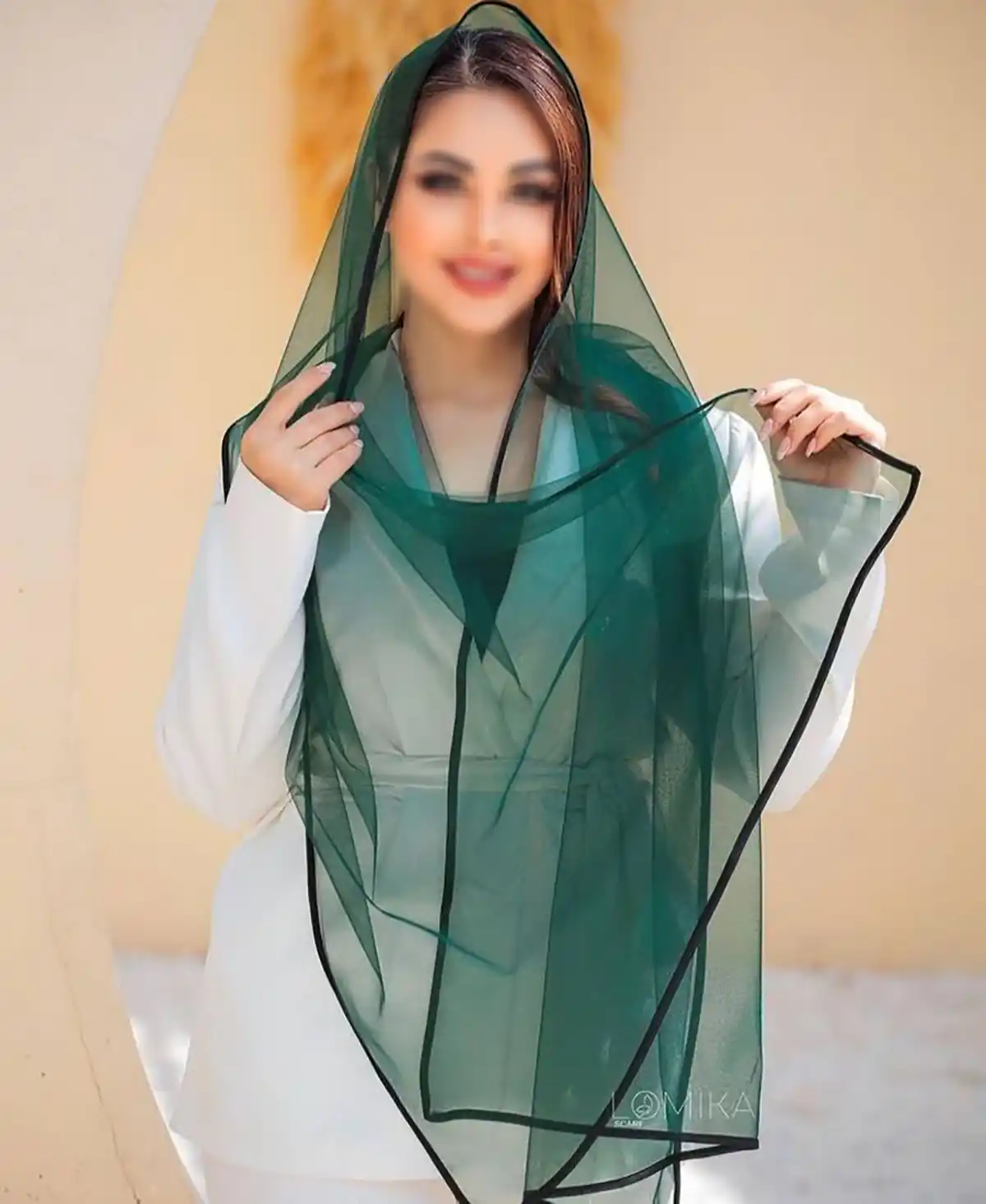 شال شیشه‌ای ترندی
