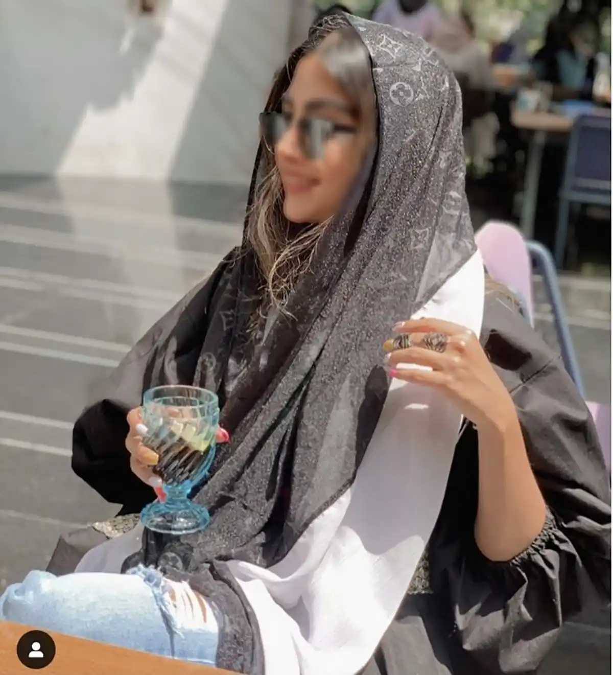 شال شیشه‌ای ترندی