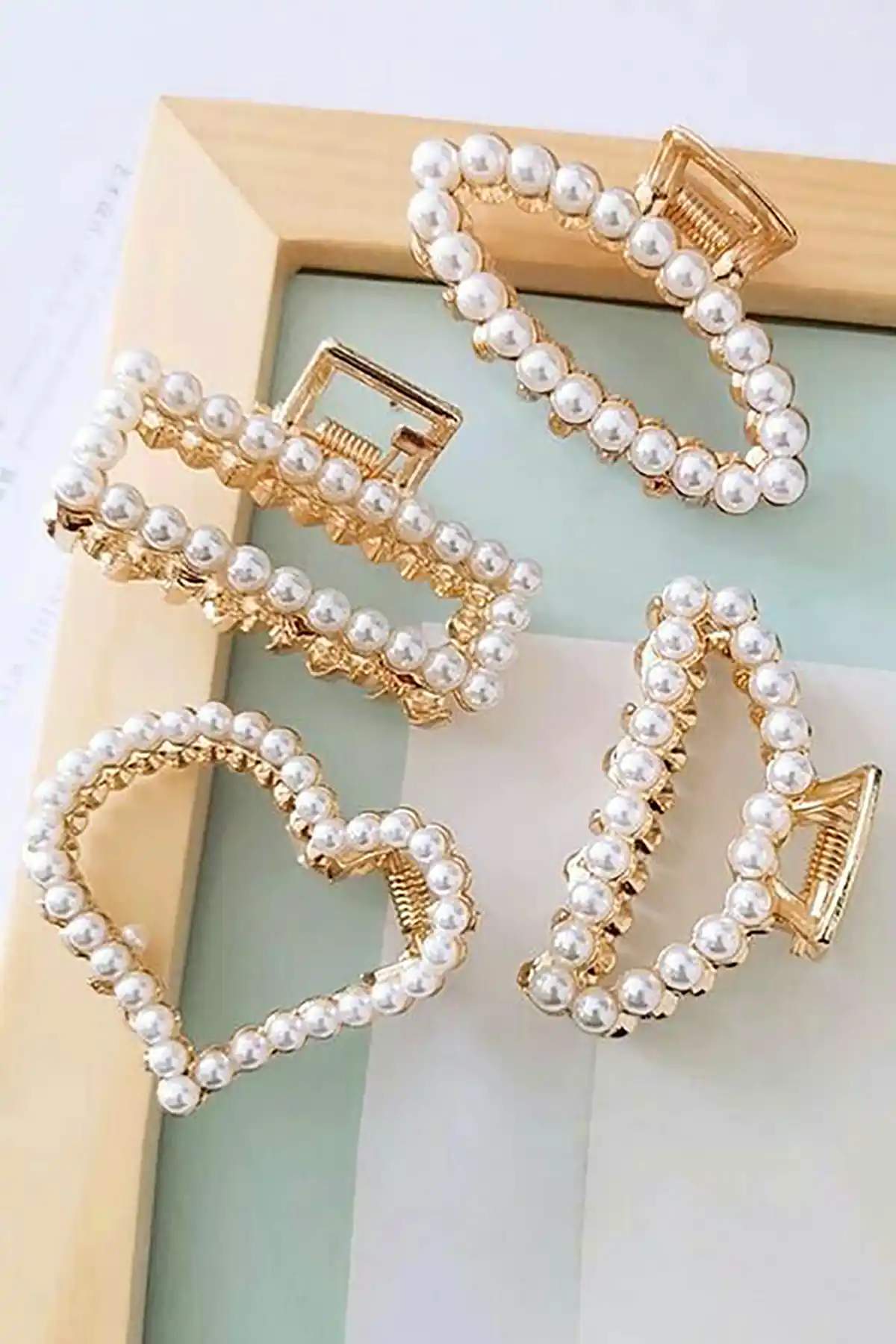گیره موی مرواریددار