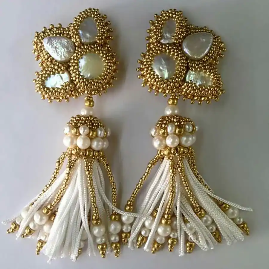 گوشواره دستساز منگوله ای