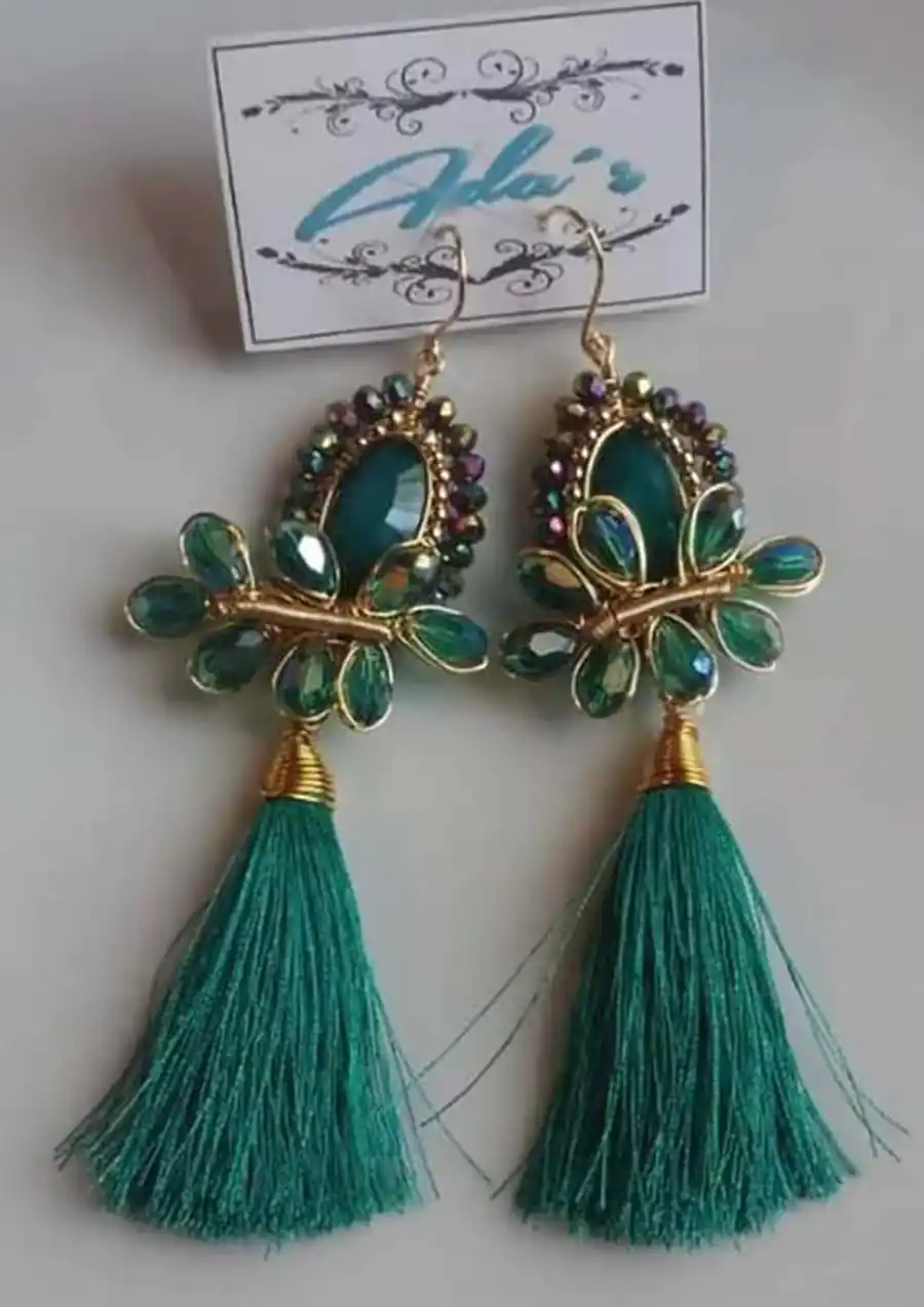 گوشواره دستساز منگوله ای