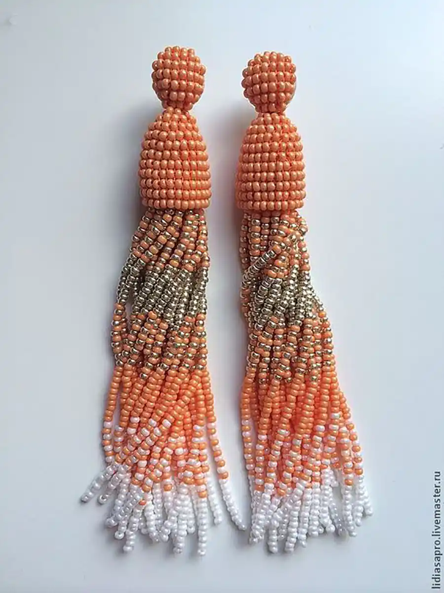 گوشواره دستساز منگوله ای