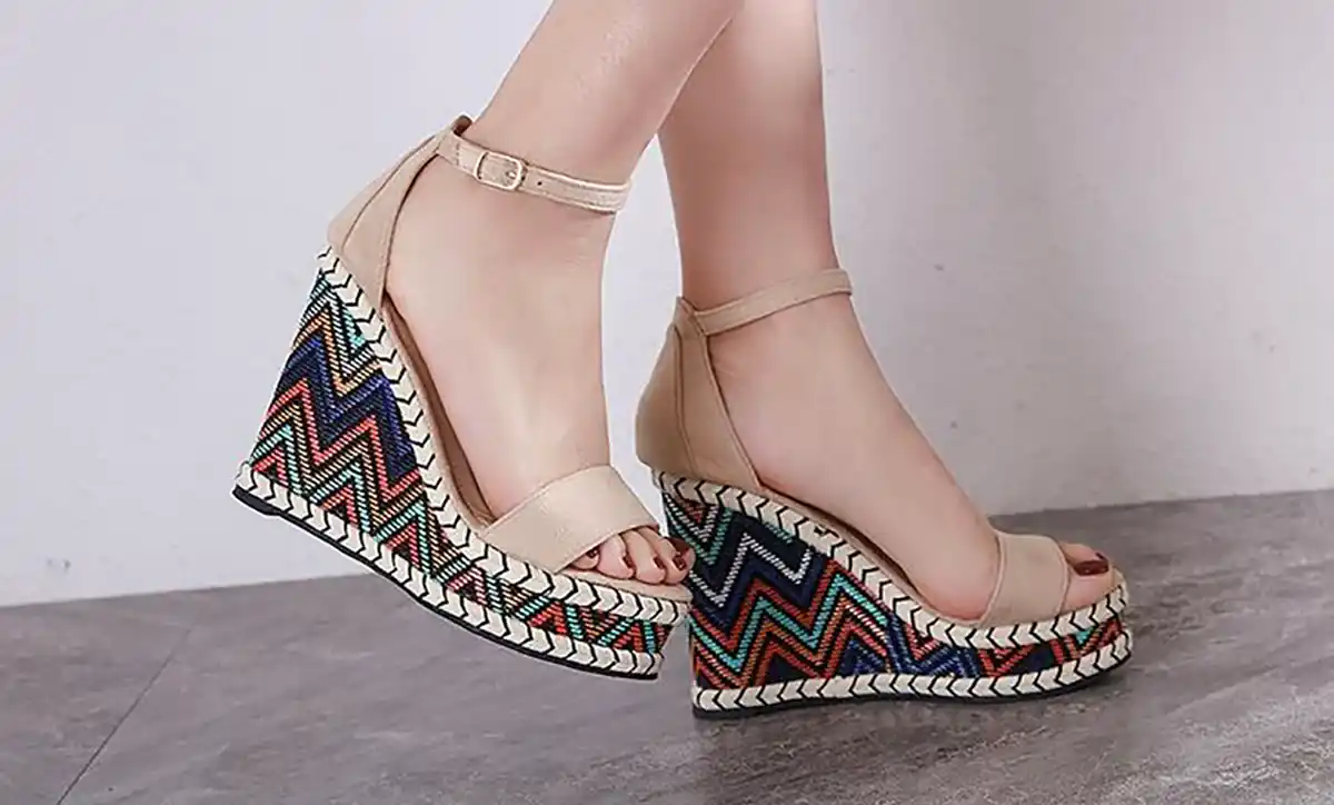 صندل لژدار سنتی