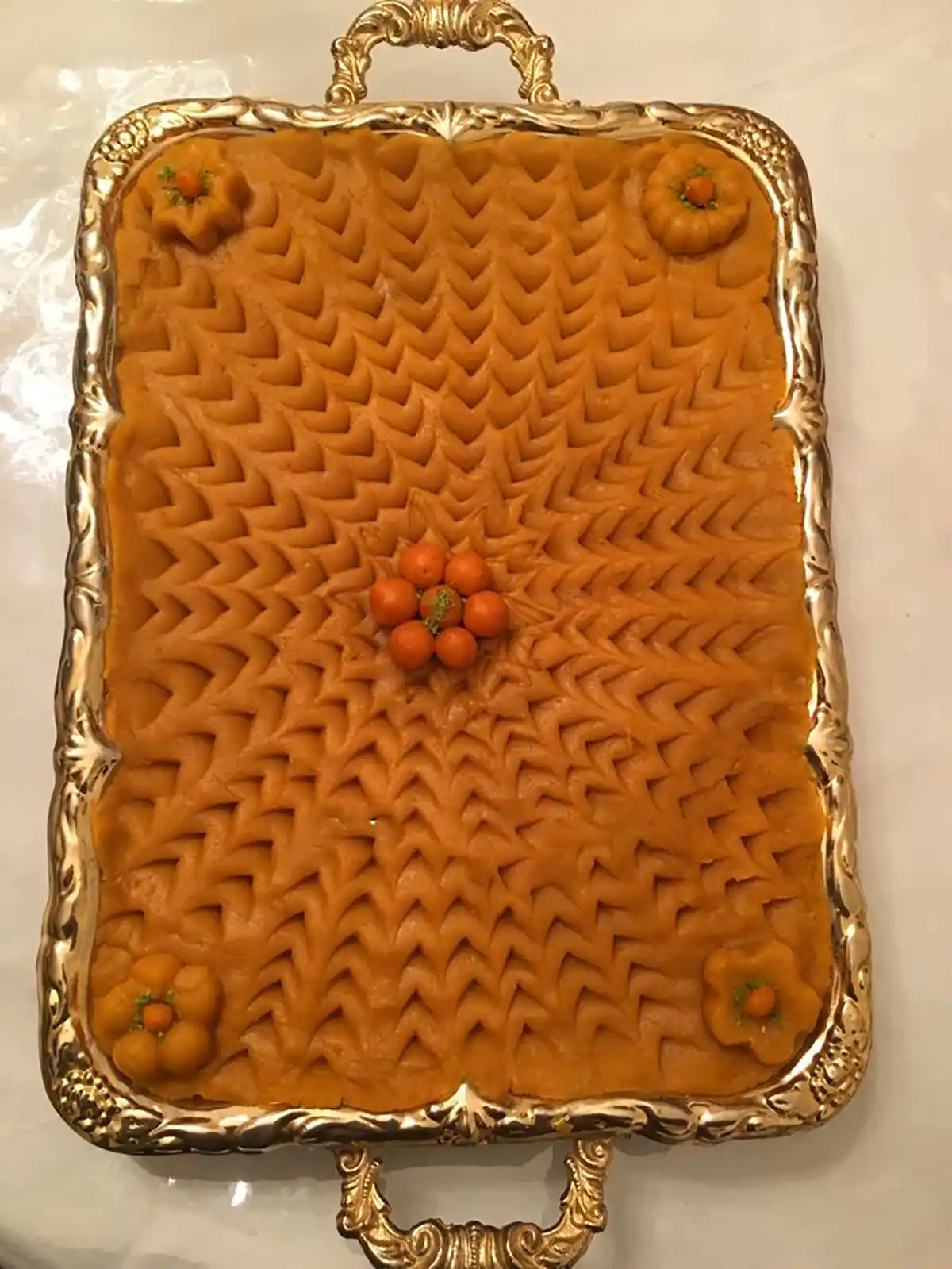 دیزاین جذاب و مختلف حلوا مجلسی