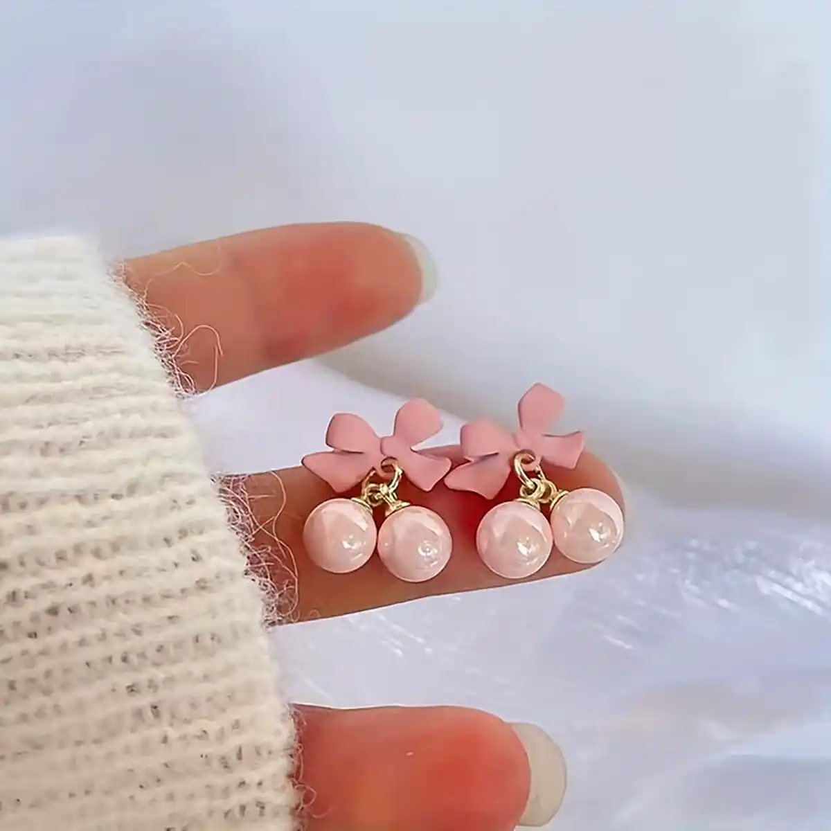 گوشواره طلای فانتزی گلبرگ صورتی