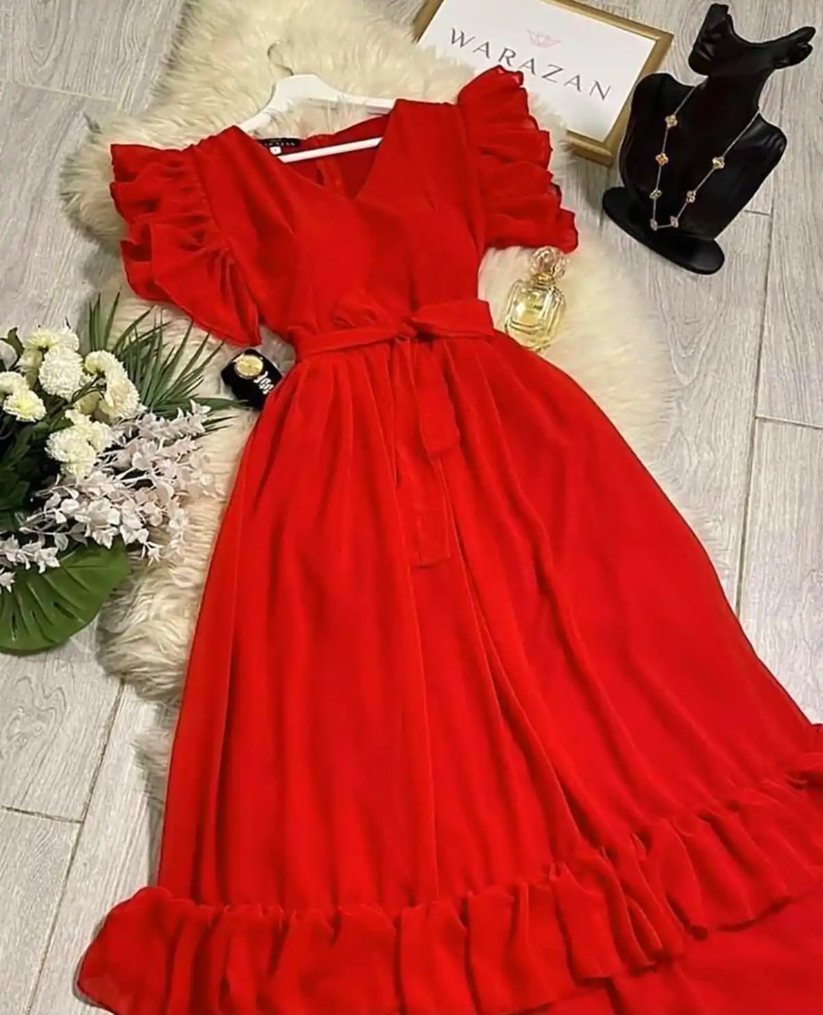 پیراهن کرپ ساده مجلسی