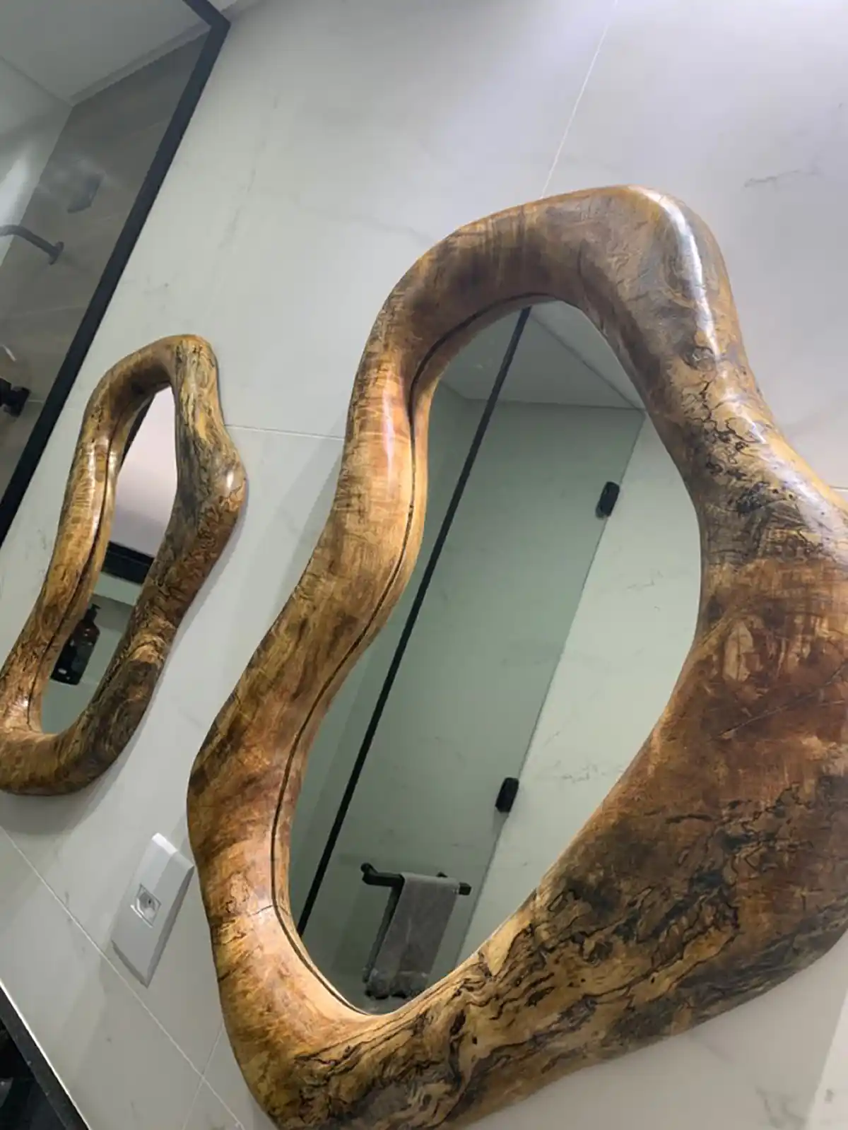 آینه دفرمه چوبی 