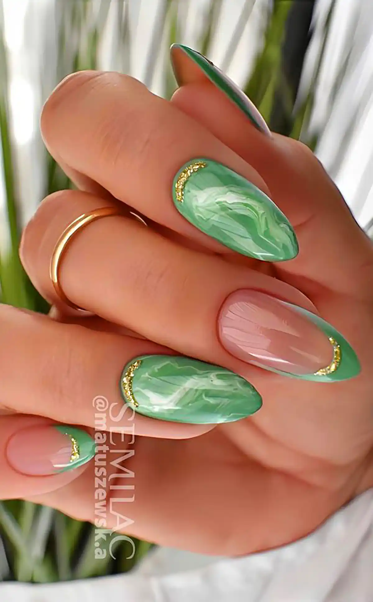 طرح ناخن سبز نعنایی