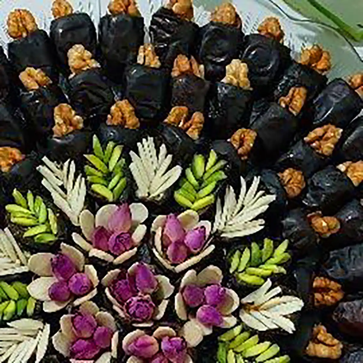 تزئین حرفه ای خرما مجلسی