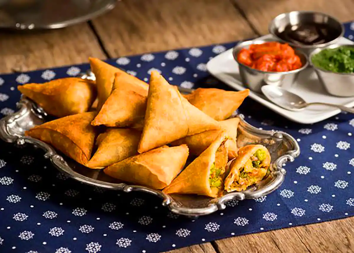 تزئین سمبوسه مجلسی 