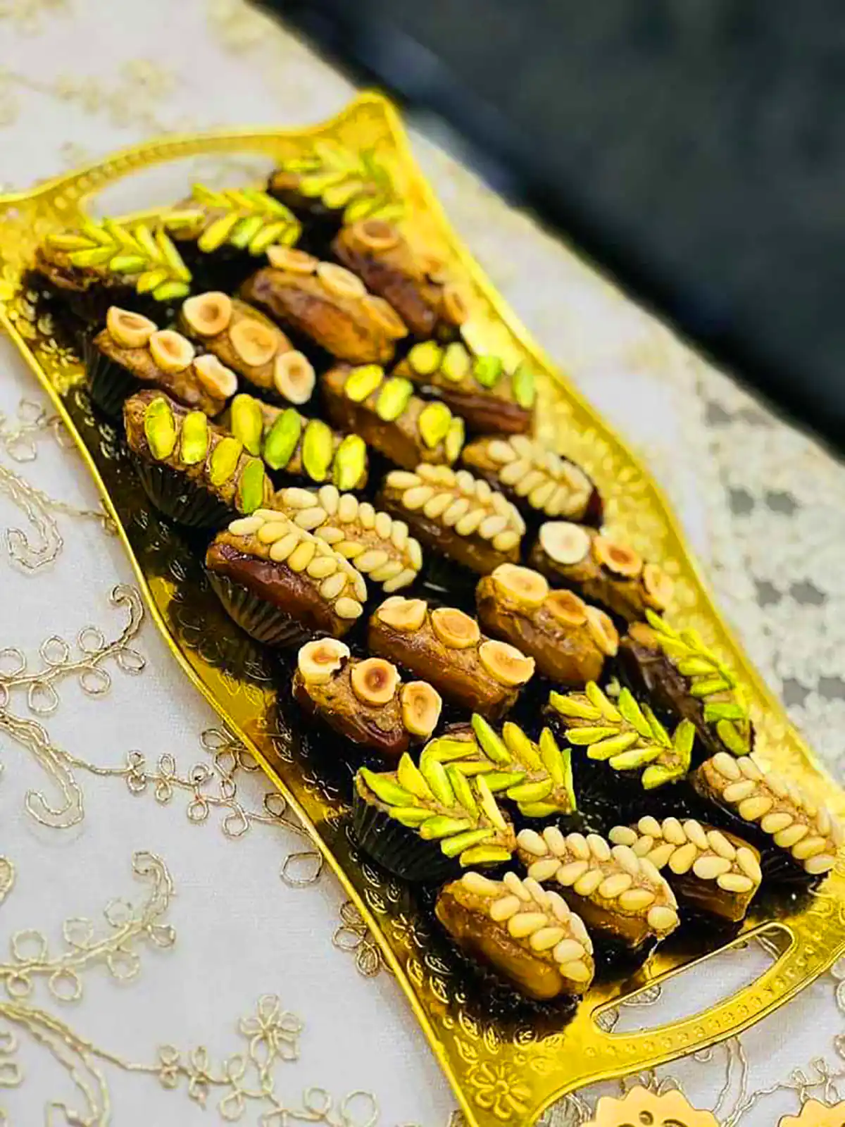 تزئین شیک و خلاقانه خرما مجلسی