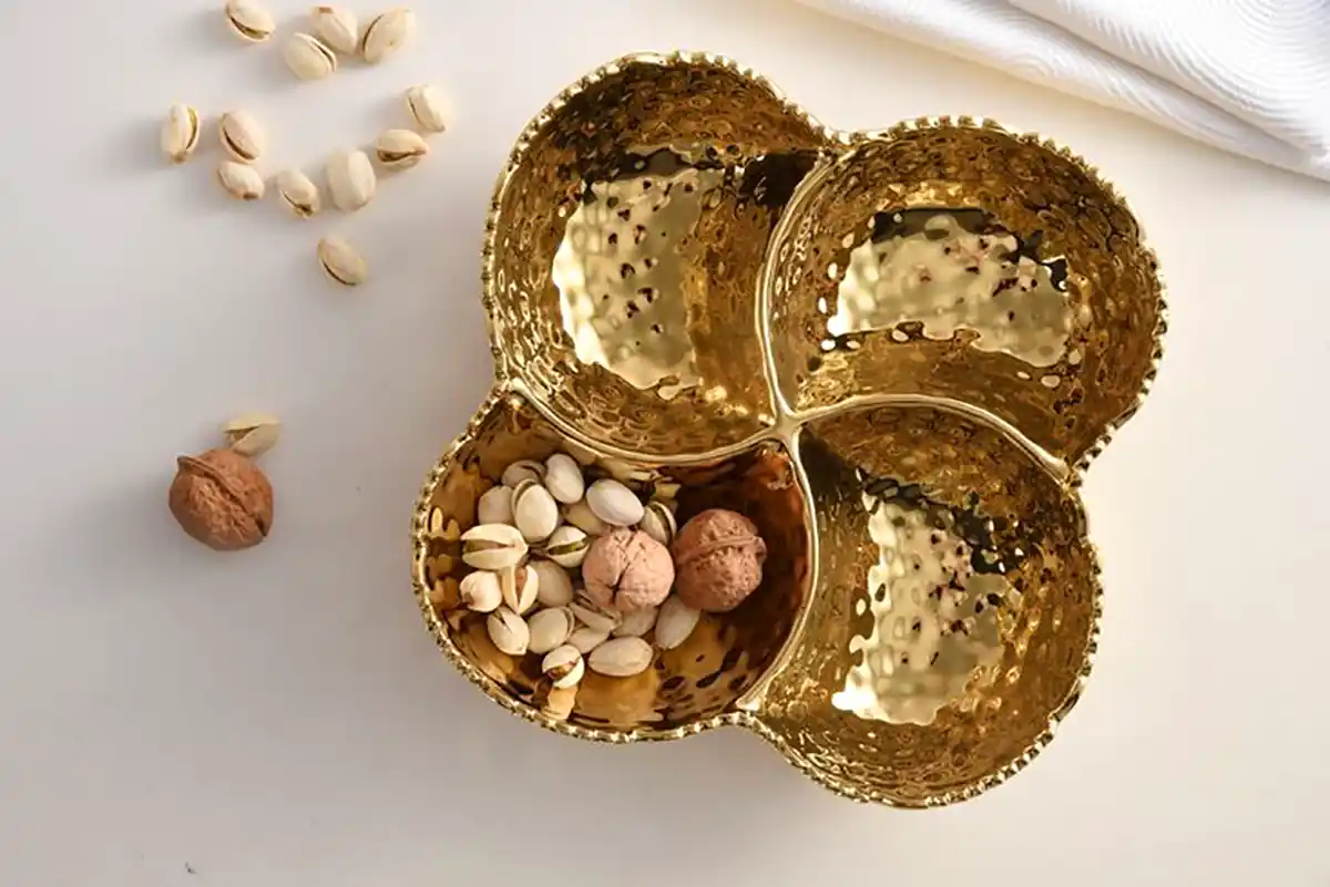 ظروف سرو برنجی لوکس