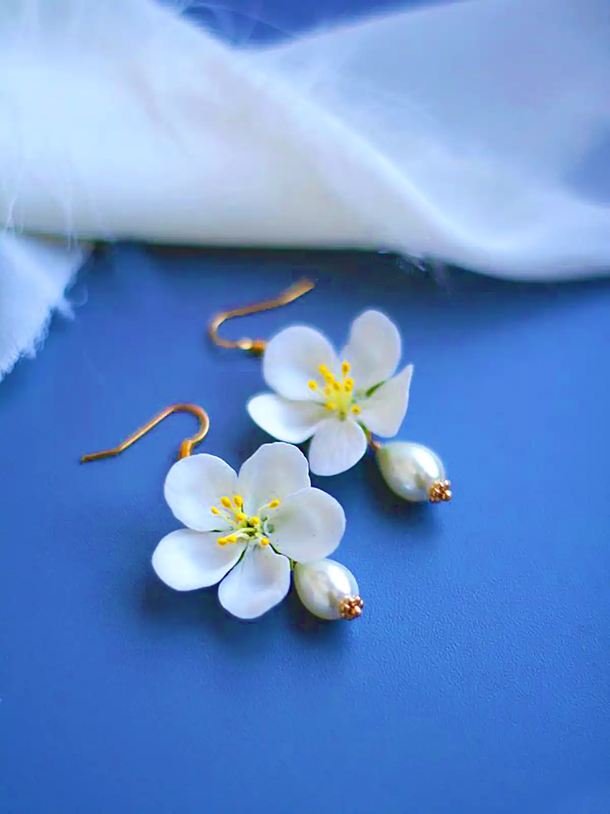 گوشواره گلبرگ مینیاتوری
