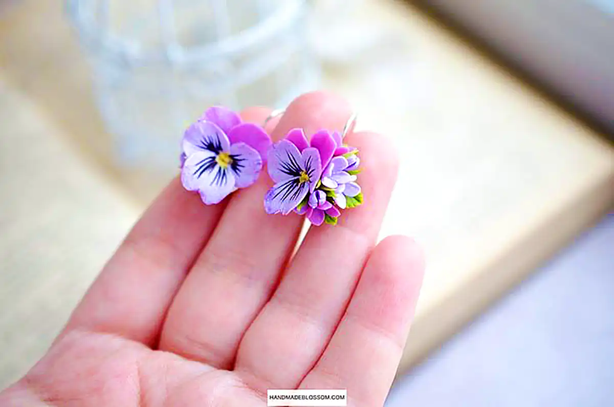 گوشواره گلبرگ مینیاتوری