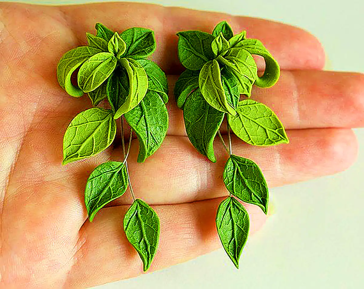 گوشواره برگ فانتزی 