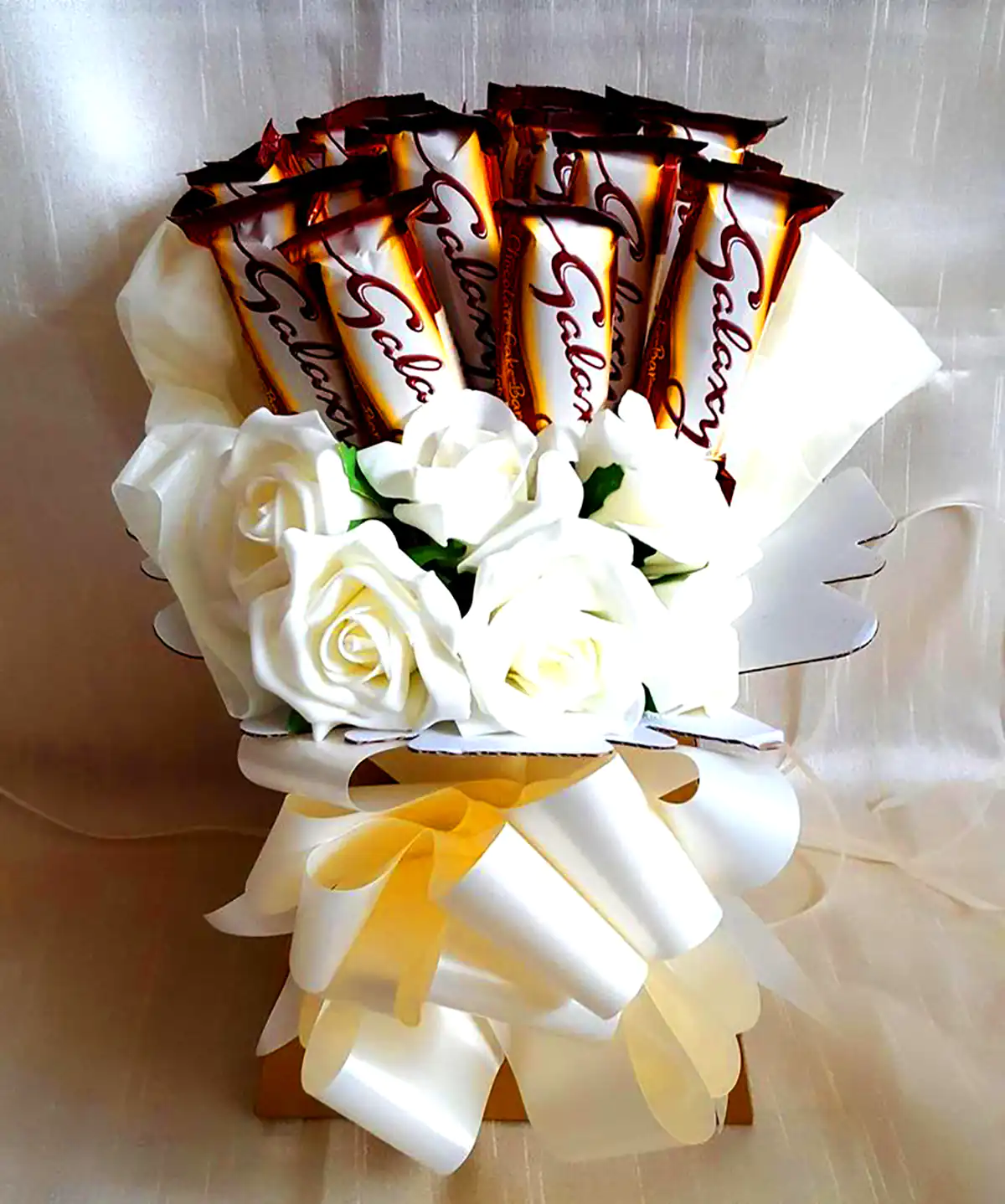 دسته گل شکلاتی