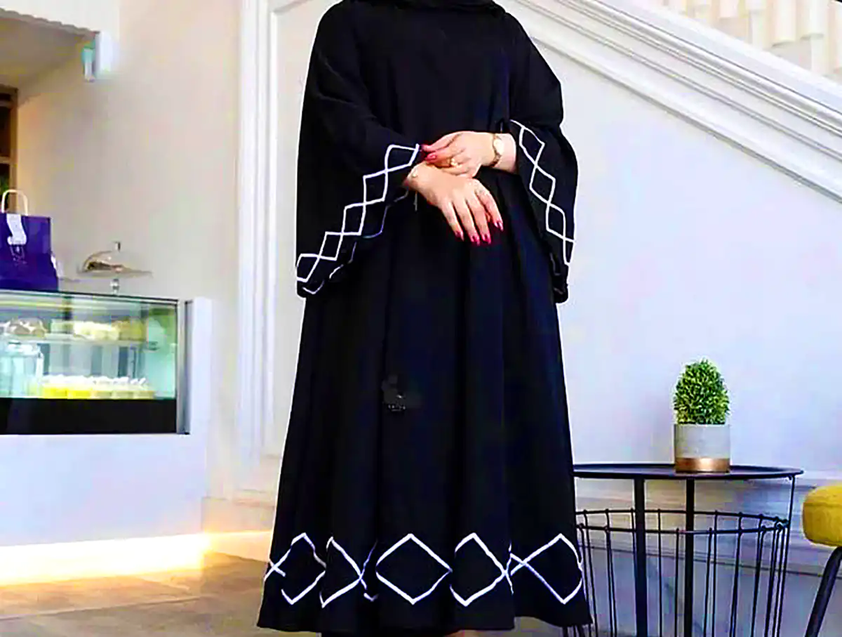 مانتو عبایی شیک مشکی