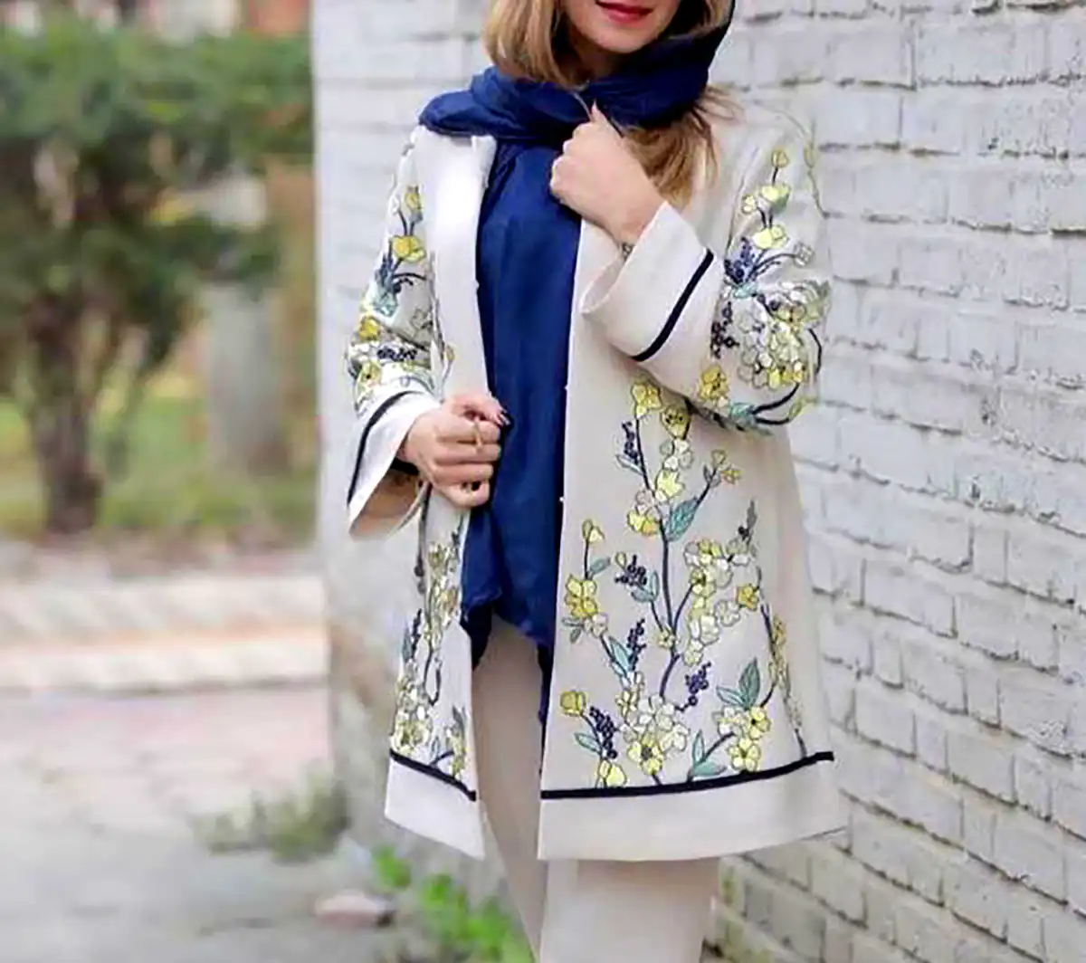 مانتو کتی یقه دار مجلسی