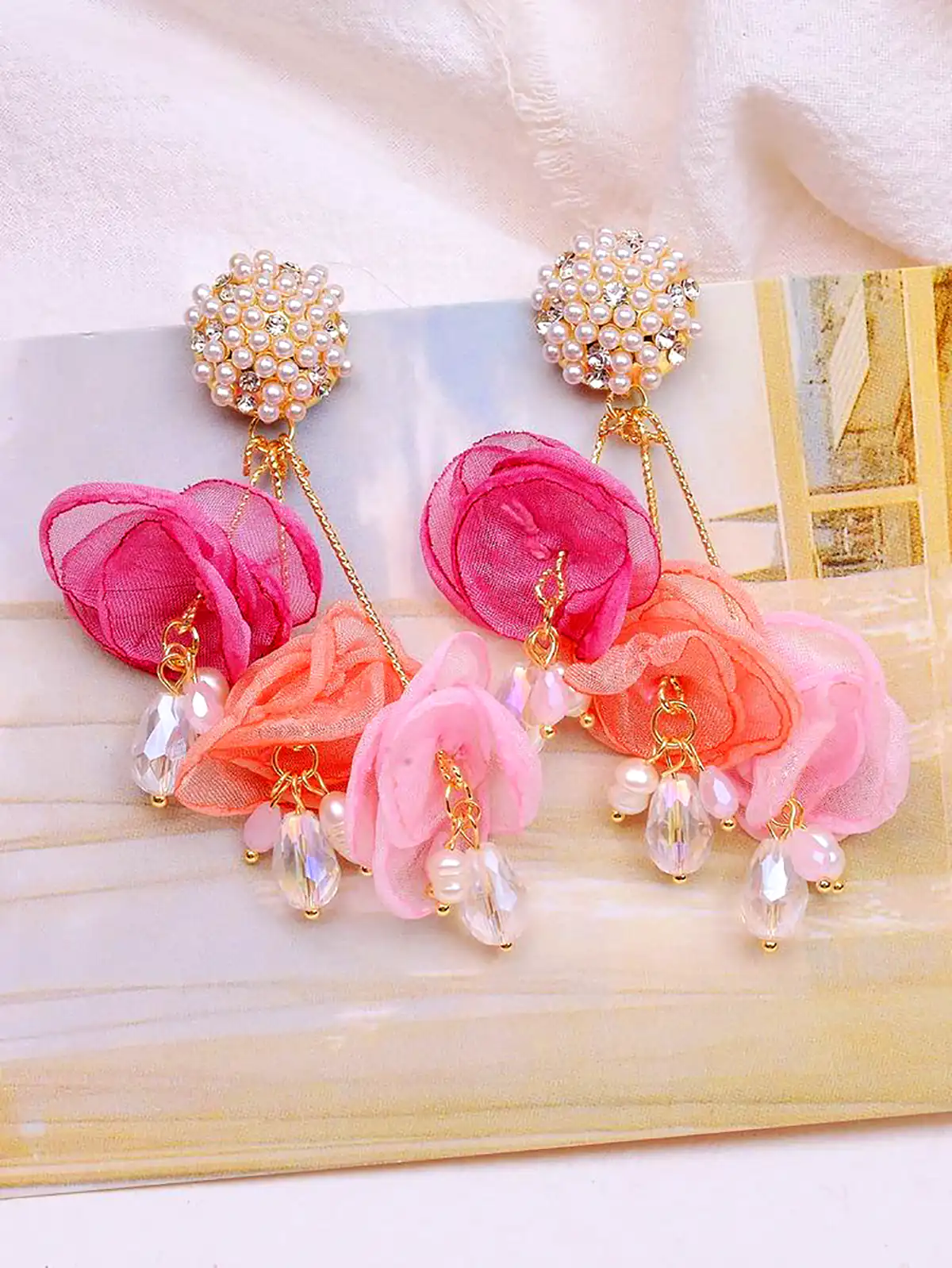 گوشواره گل پارچه ای