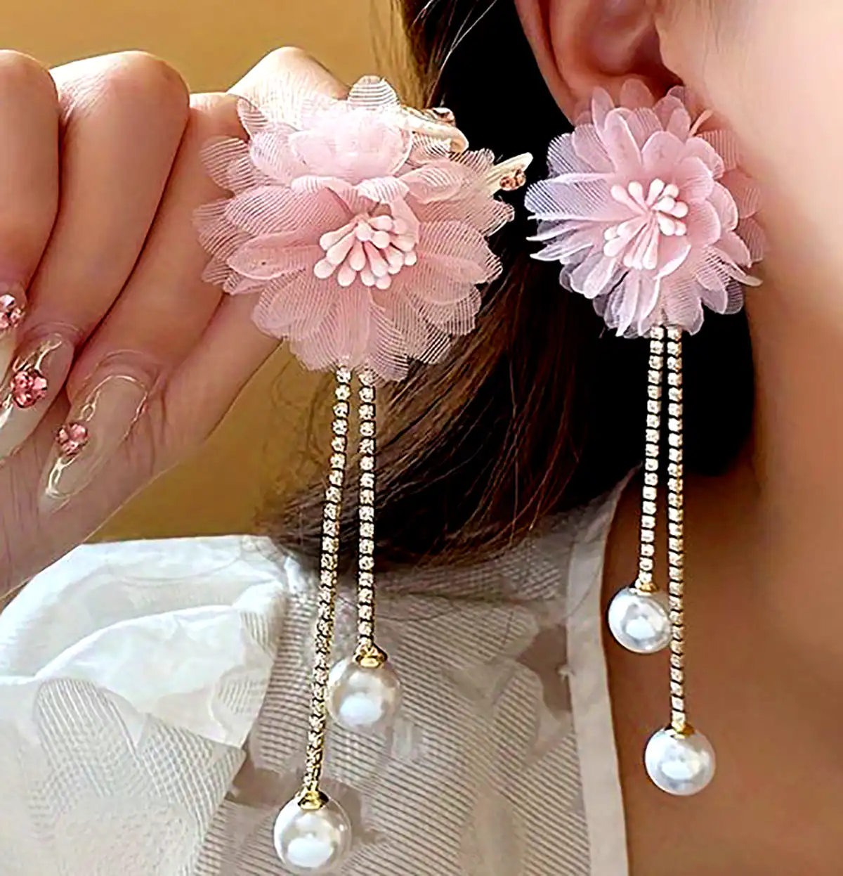 گوشواره گل پارچه ای