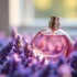 رفع بوی عطر از لباس | 10 ترفند کاربردی از بین بردن بوی عطر، بدون آسیب به پارچه!
