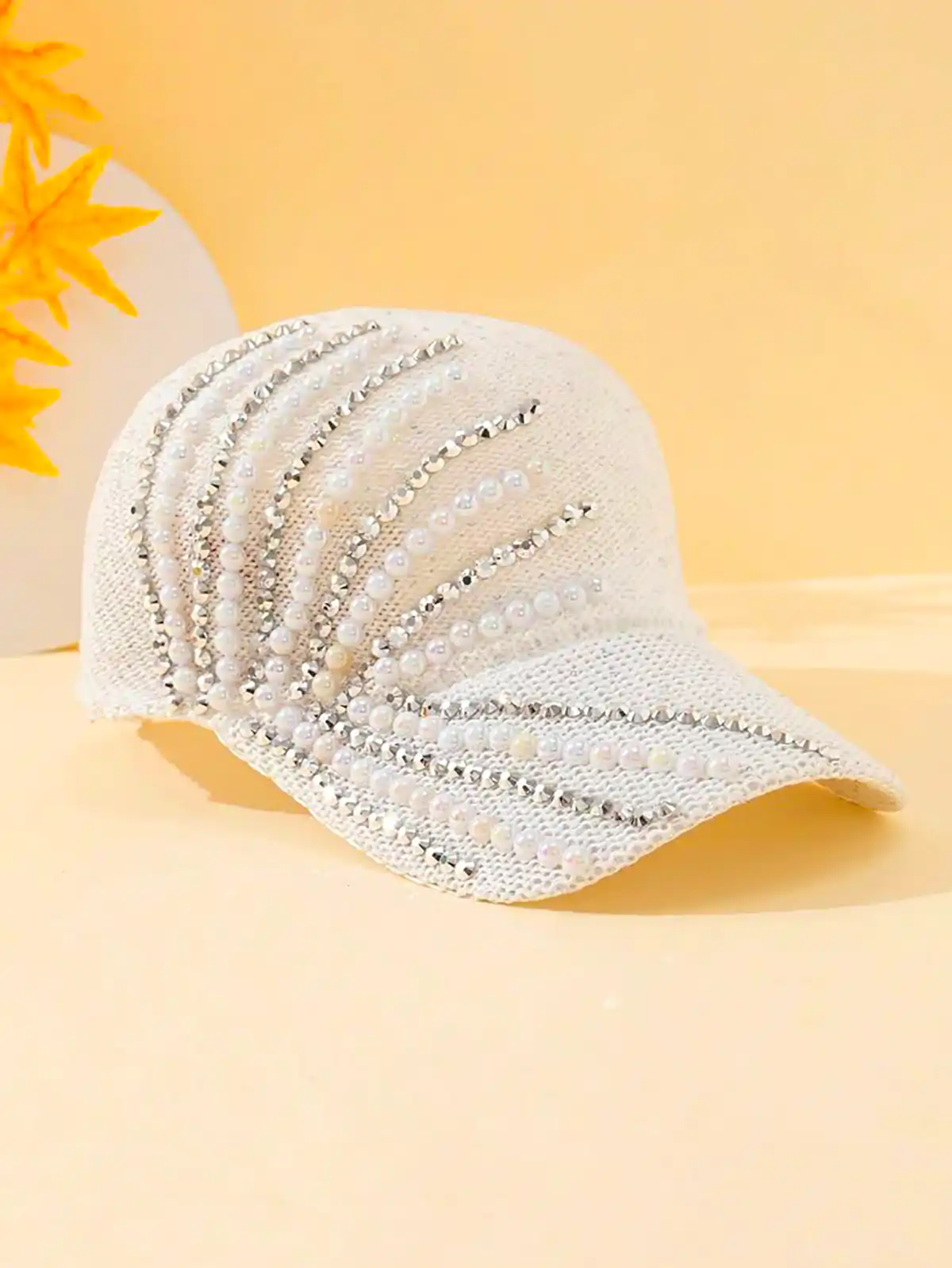 کلاه نگینی نقاب دار