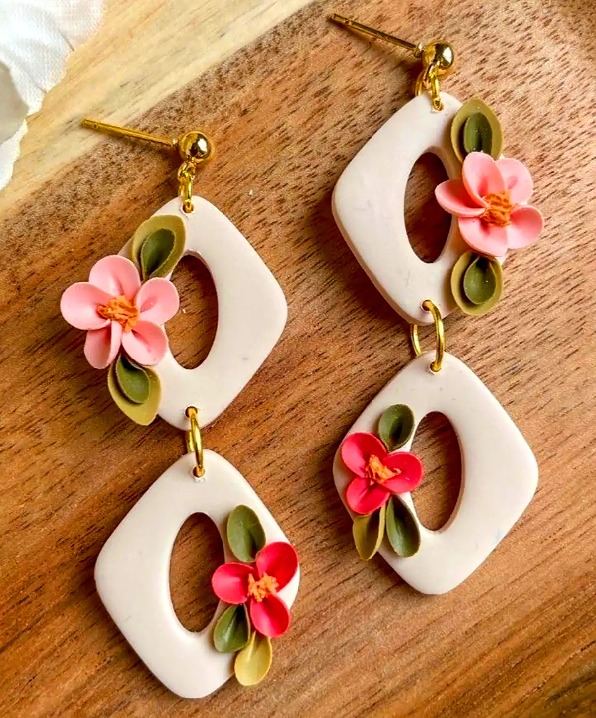 گوشواره خمیری فانتزی