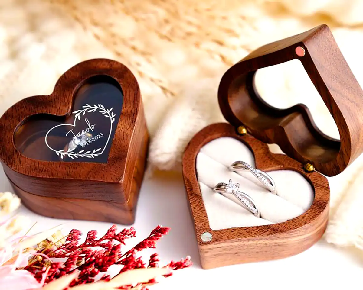 استند جاحلقه چوبی