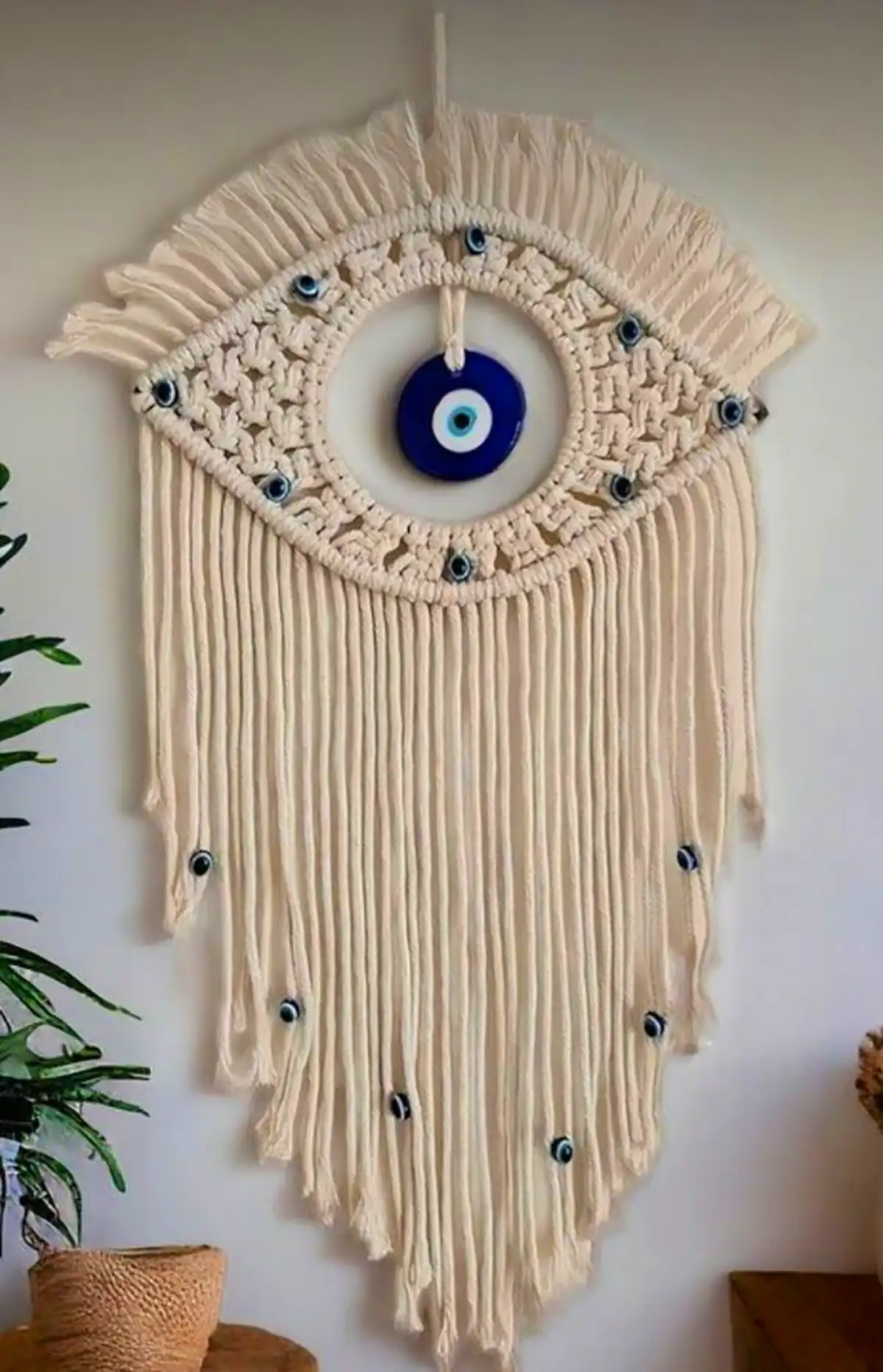 دیوارکوب چشم نظر مکرومه