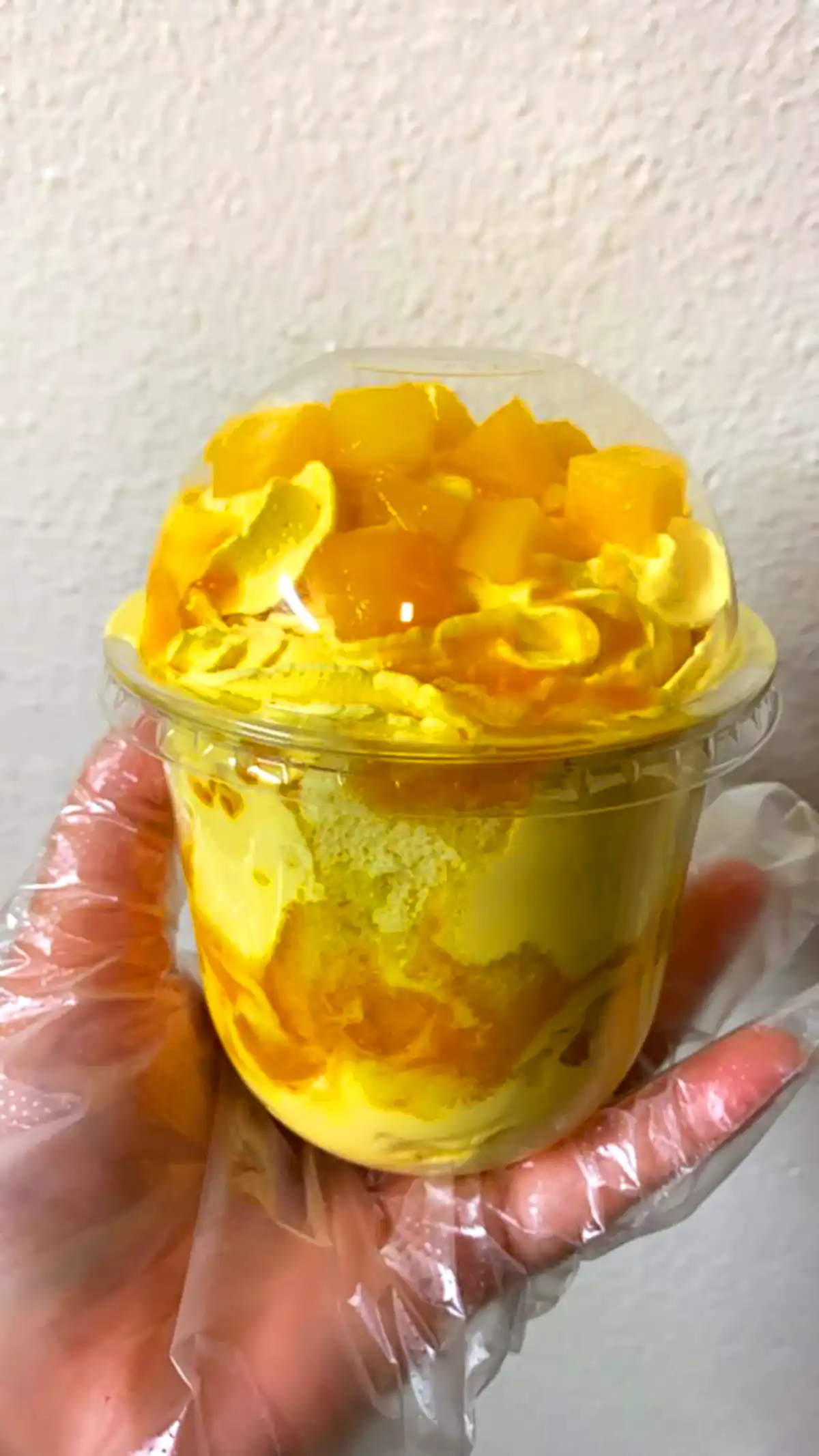 سرو میلک شیک انبه