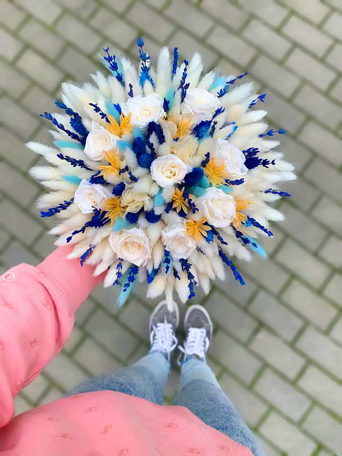 دسته گل وحشی عروس