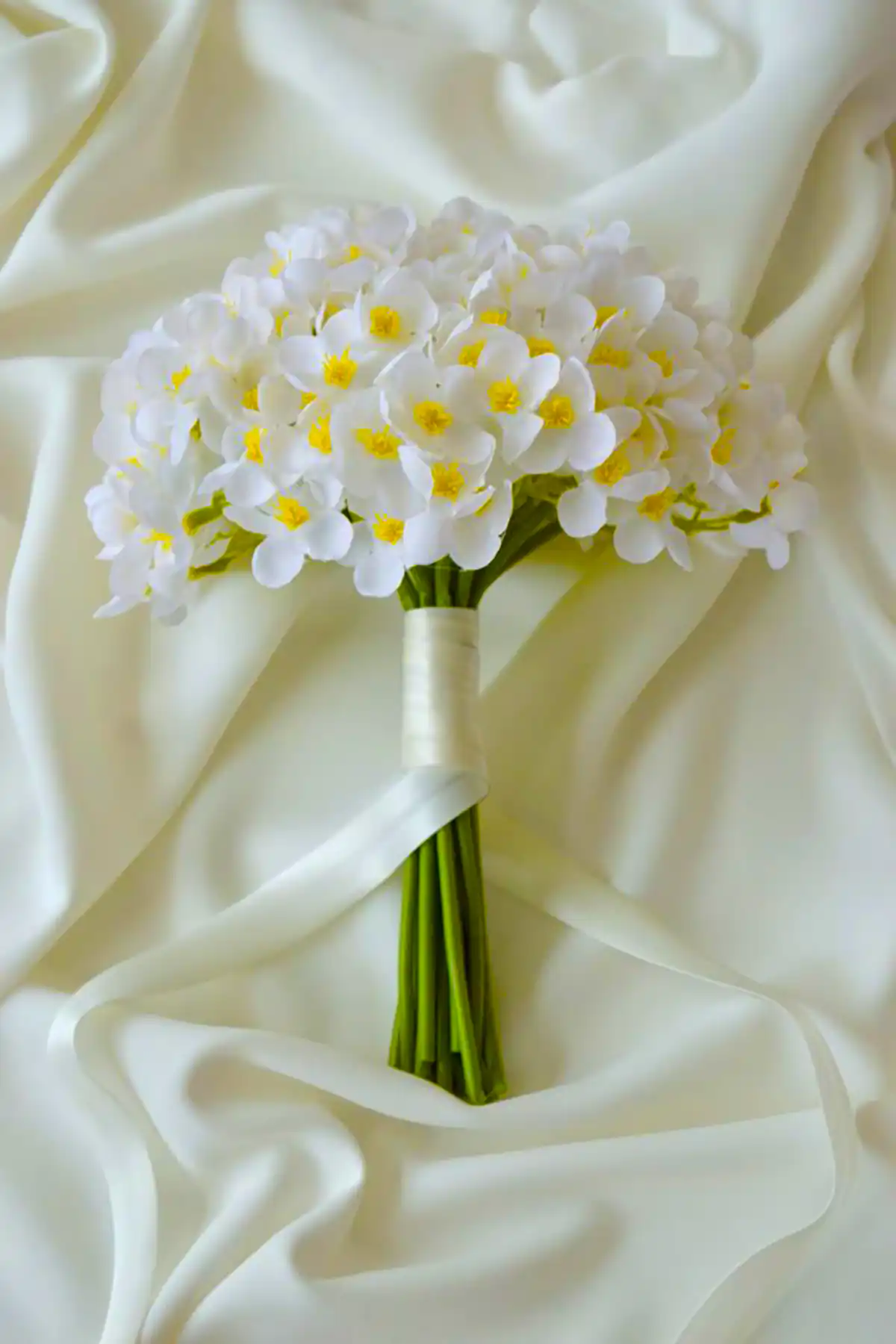 دسته گل وحشی عروس
