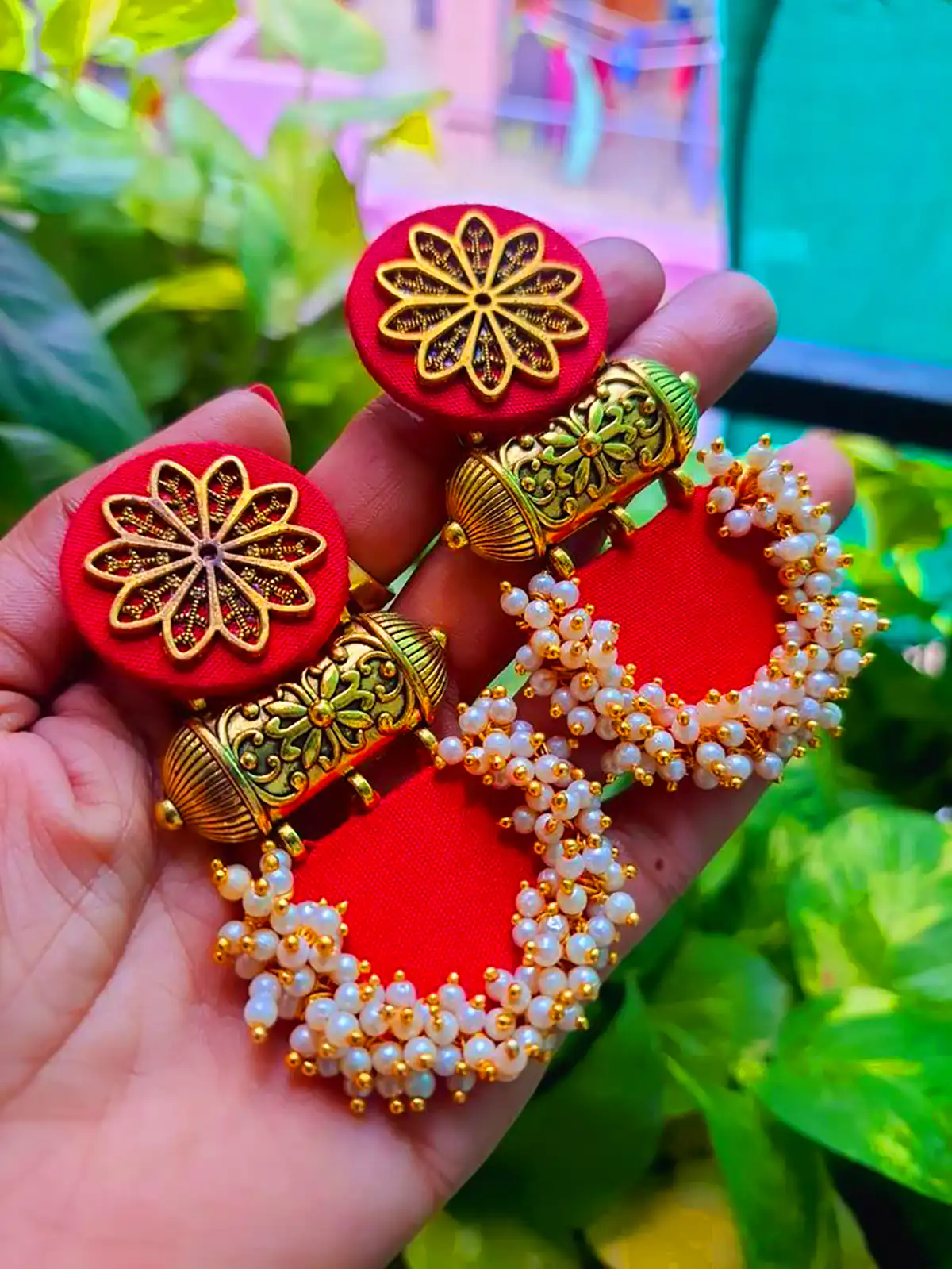 گوشواره رنگی محلی