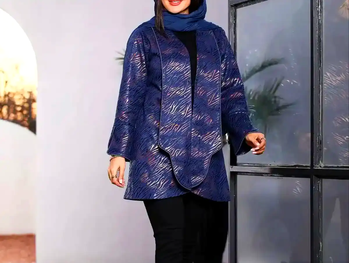 مانتو دخترانه با طراحی جوان پسند
