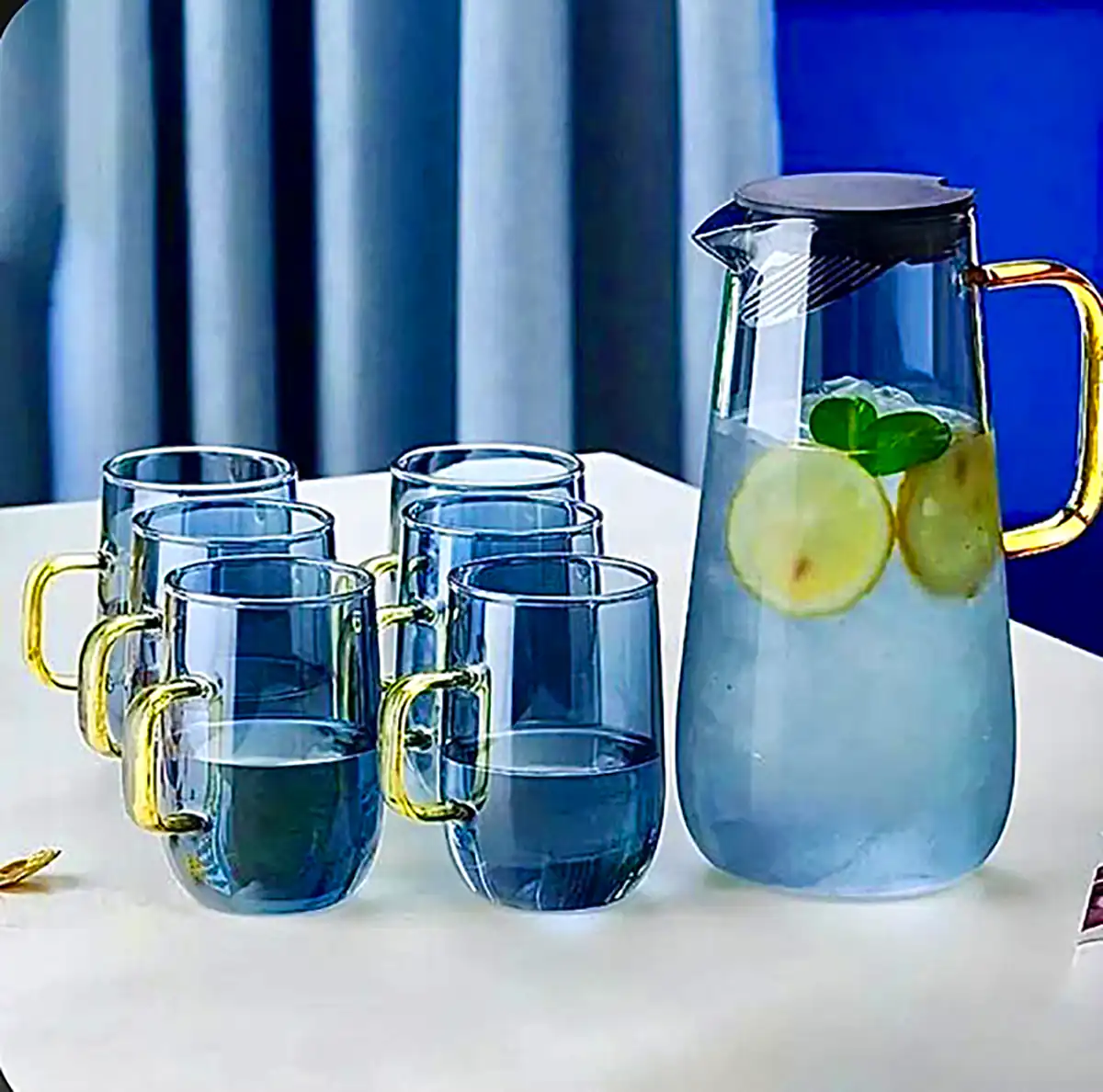 پارچ و لیوان شفاف مدرن