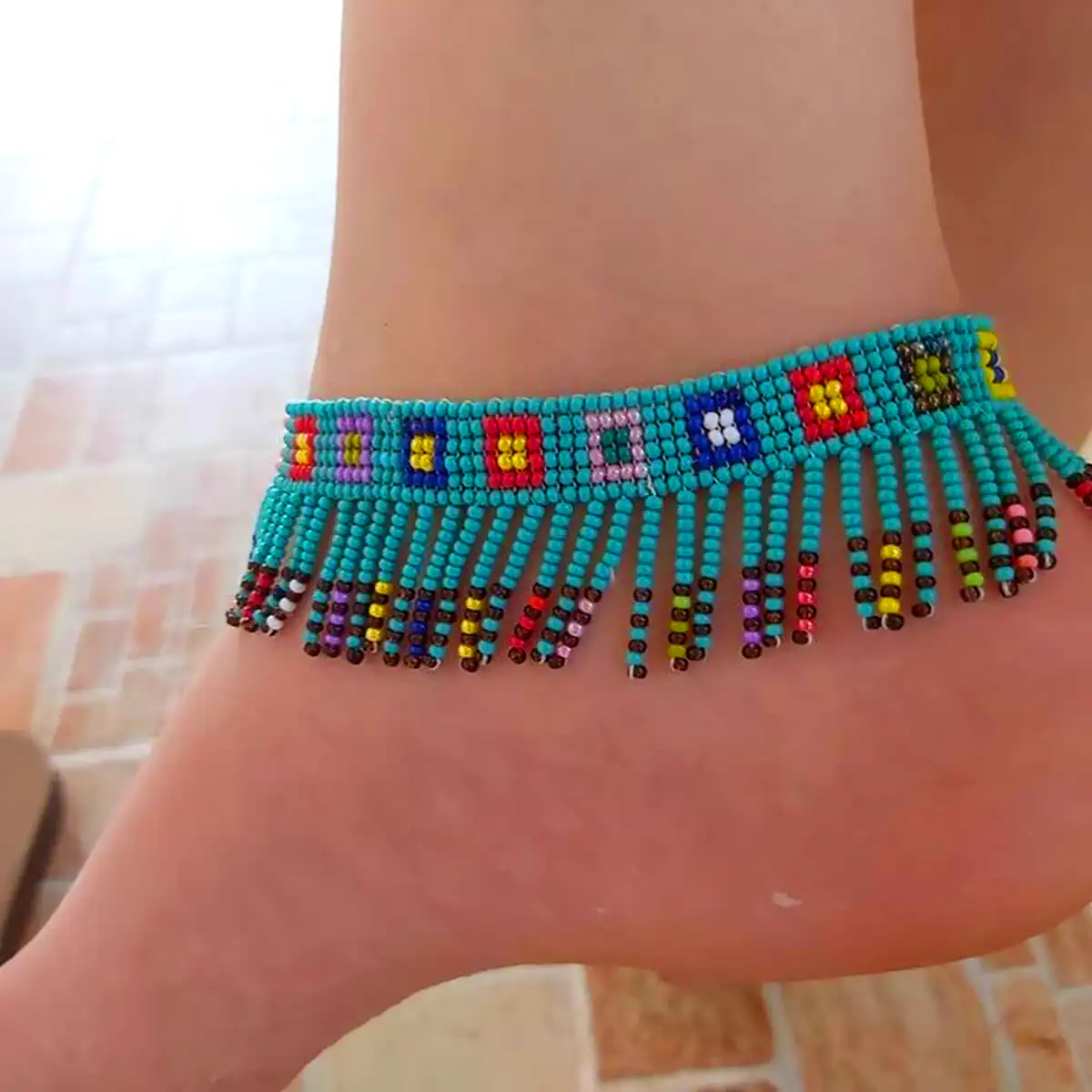 اکسسوری فانتزی منجوق دوزی شده