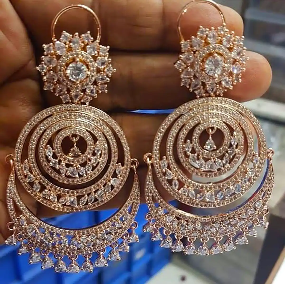گوشواره درخشان و خاص دخترانه