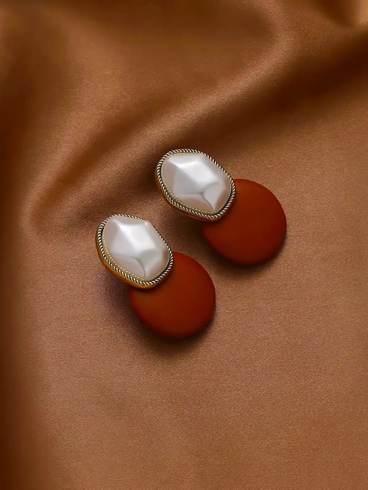 گوشواره لوکس و شیک 