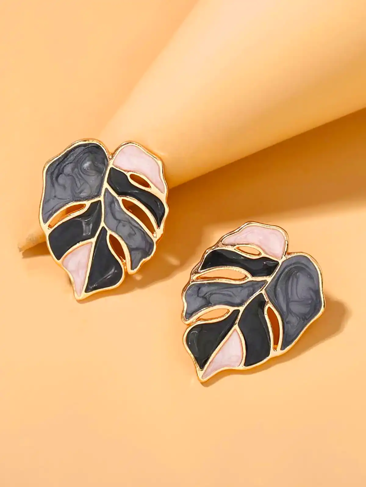 گوشواره لوکس و شیک 