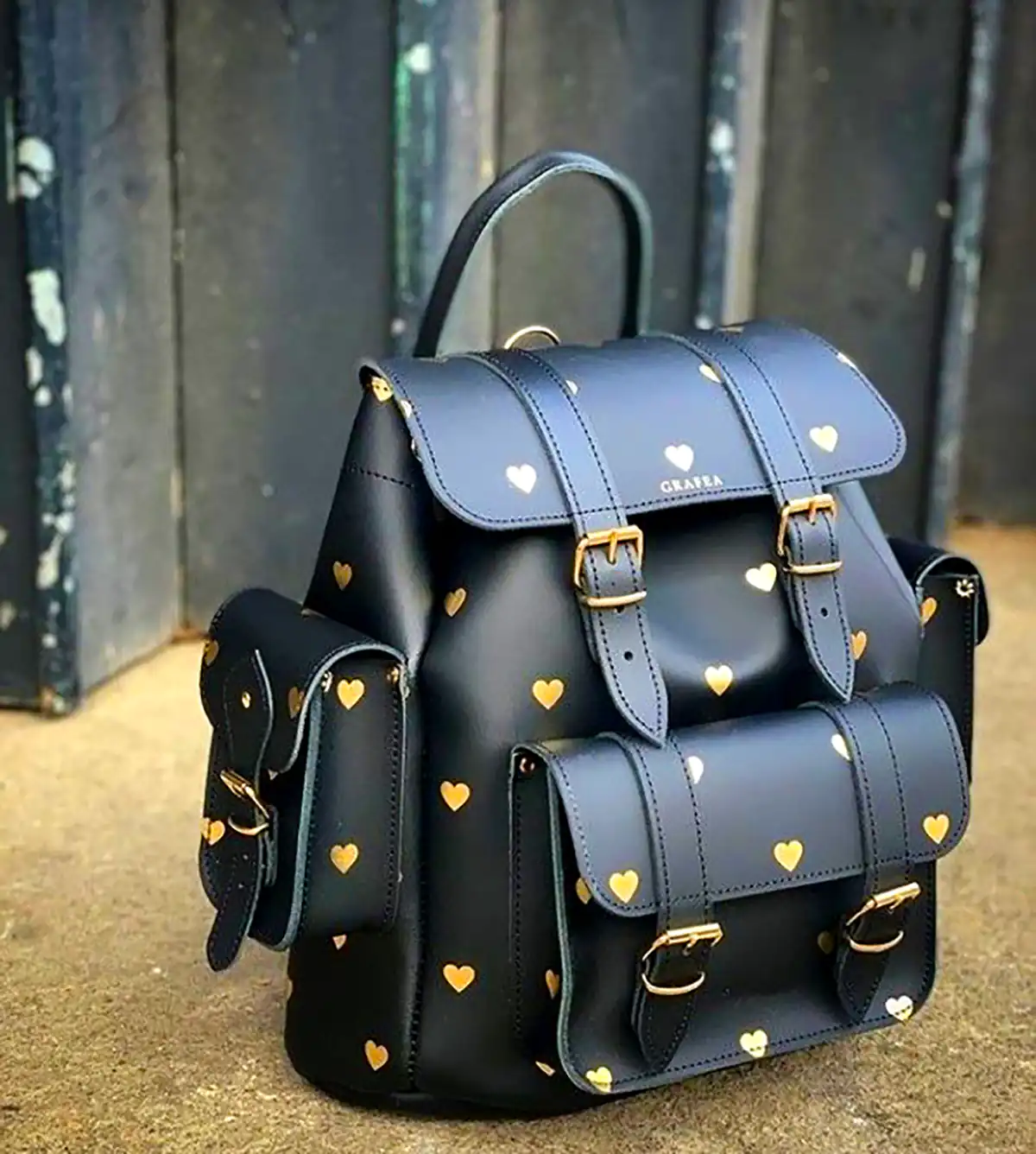کیف مدرسه‌ای ساده شیک